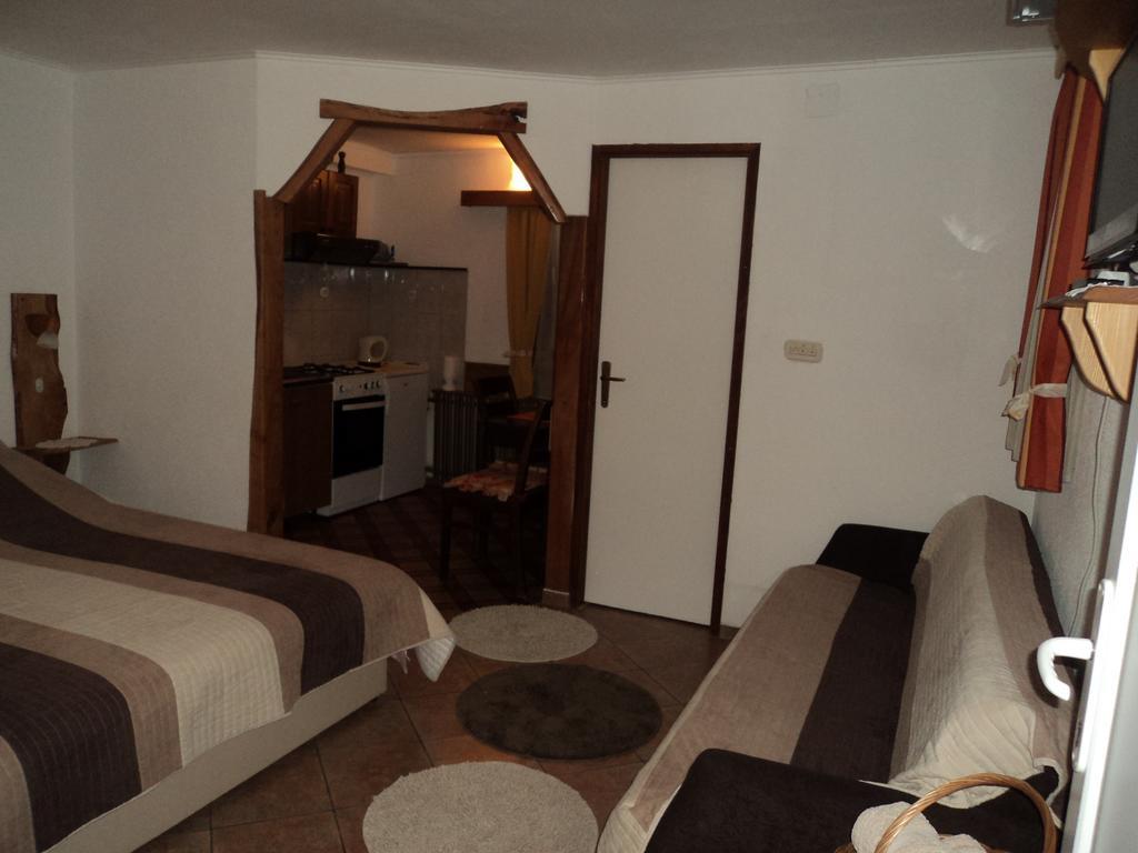 Apartments Novela Poljanak Pokój zdjęcie